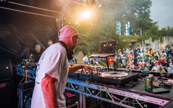 Beatherder - Audioserv providing event production on 'The Ring' stage